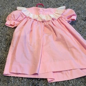 Size 4 pink and white vintage dress